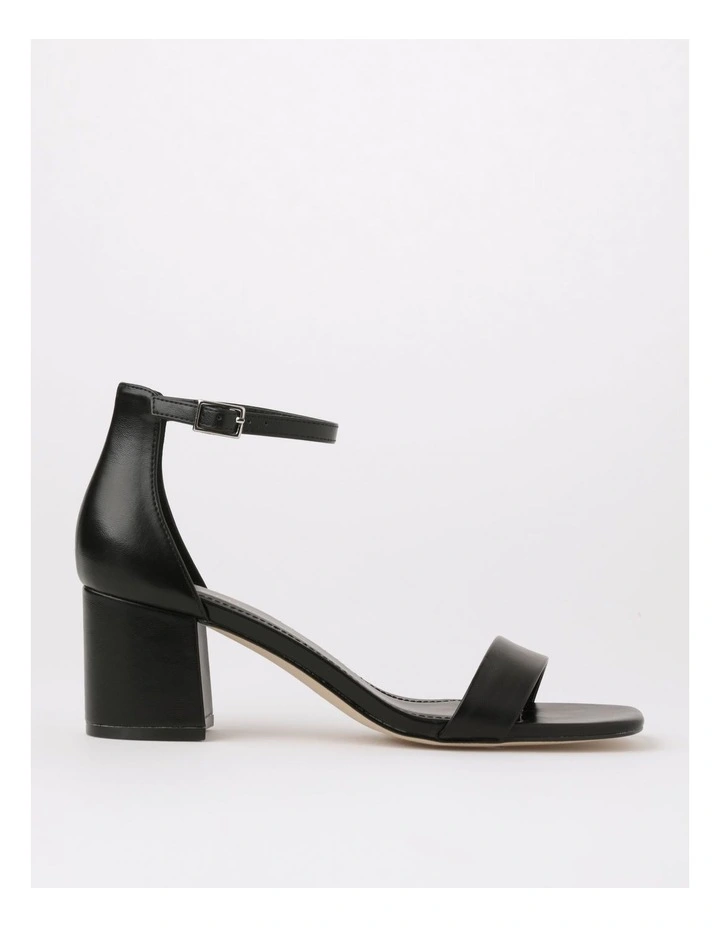 Tahnee Sandal in Black